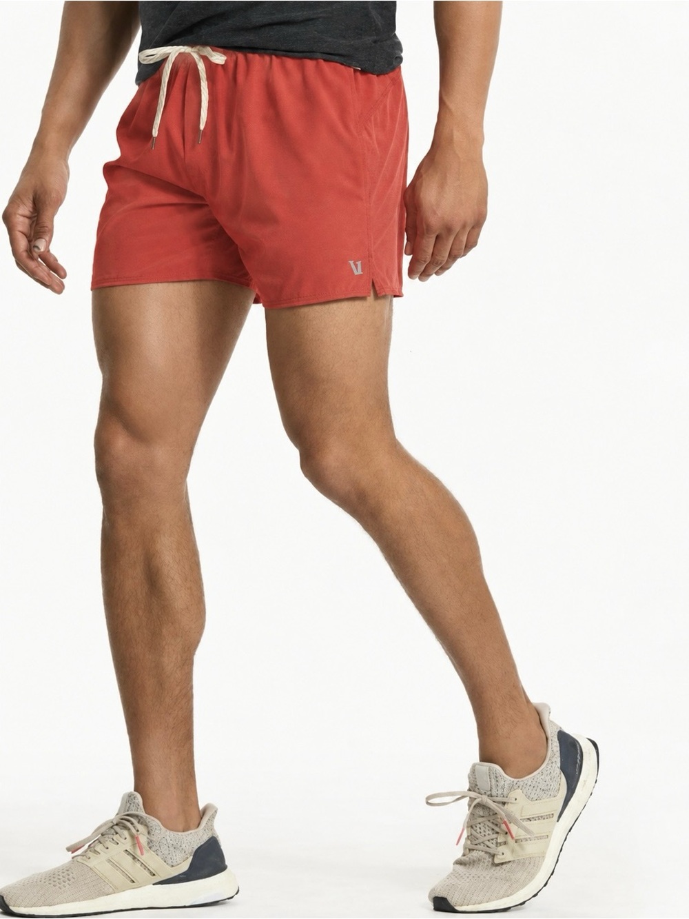 Vuori Course Run Shorts | Redwood